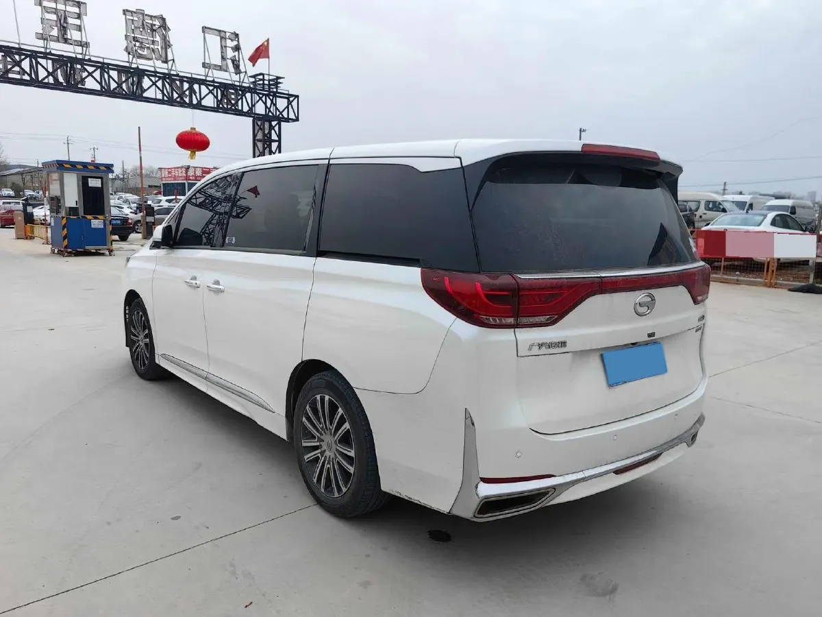 2021 GAC Trumpchi M8 2.0T 252HP L4 8AT,autocango,china used car exporter,china ev exporter,chinese used car exporter,chinese used ev exporter