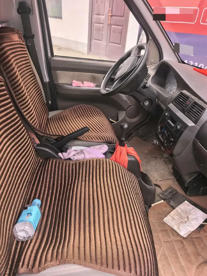 2021 WuLing RongGuang Mini Truck 1.5L 99HP L4 5MT,autocango,china used car exporter,china ev exporter,chinese used car exporter,chinese used ev exporter