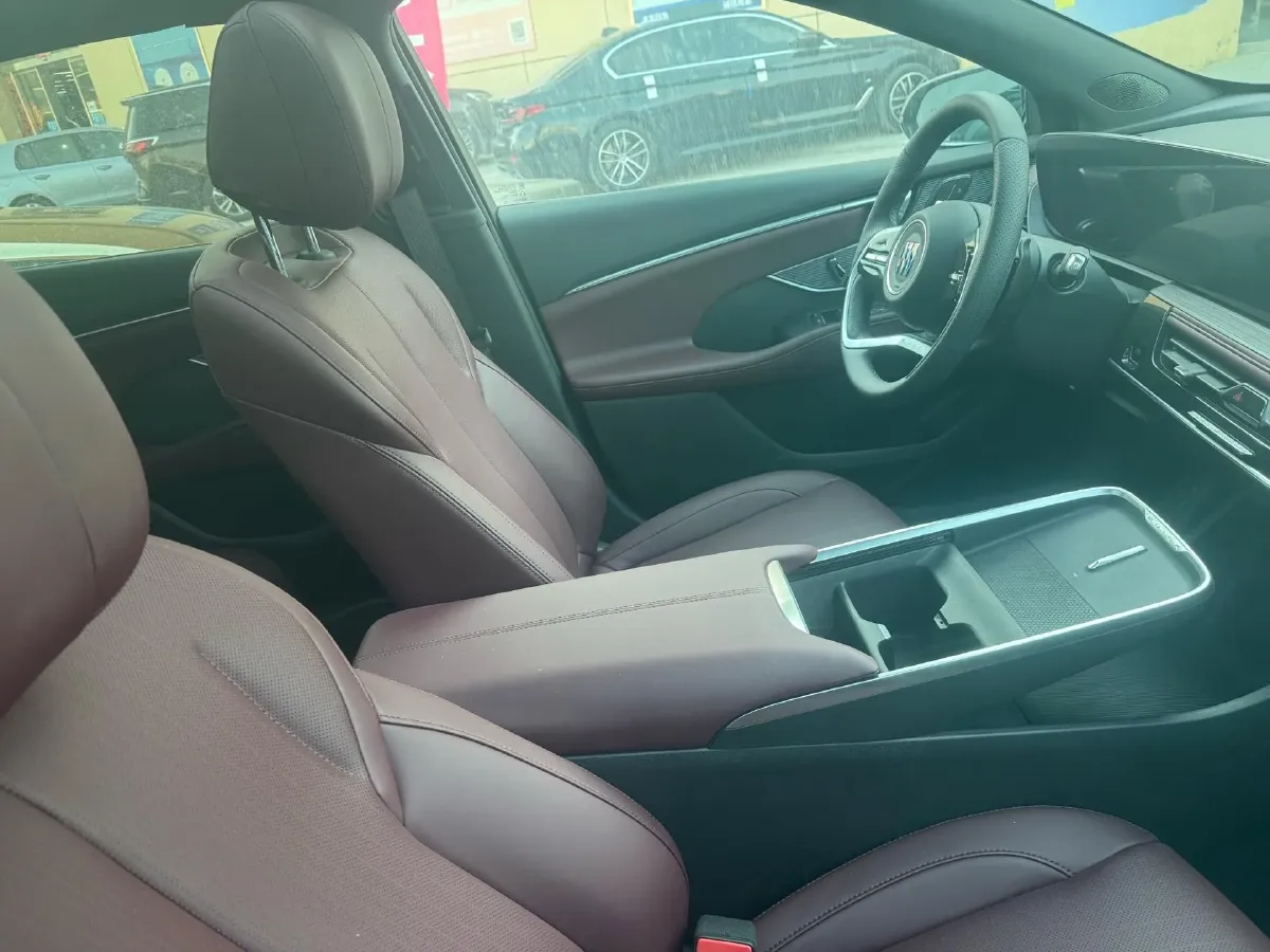 2026 Buick Larcosse 2.0T 237HP L4 9AT,autocango,china used car exporter,china ev exporter,chinese used car exporter,chinese used ev exporter