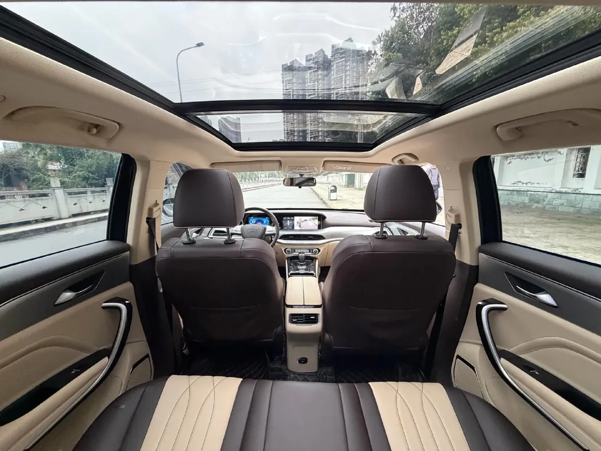 2023 Bestune T77 1.5T 169HP L4 7DCT,autocango,china used car exporter,china ev exporter,chinese used car exporter,chinese used ev exporter