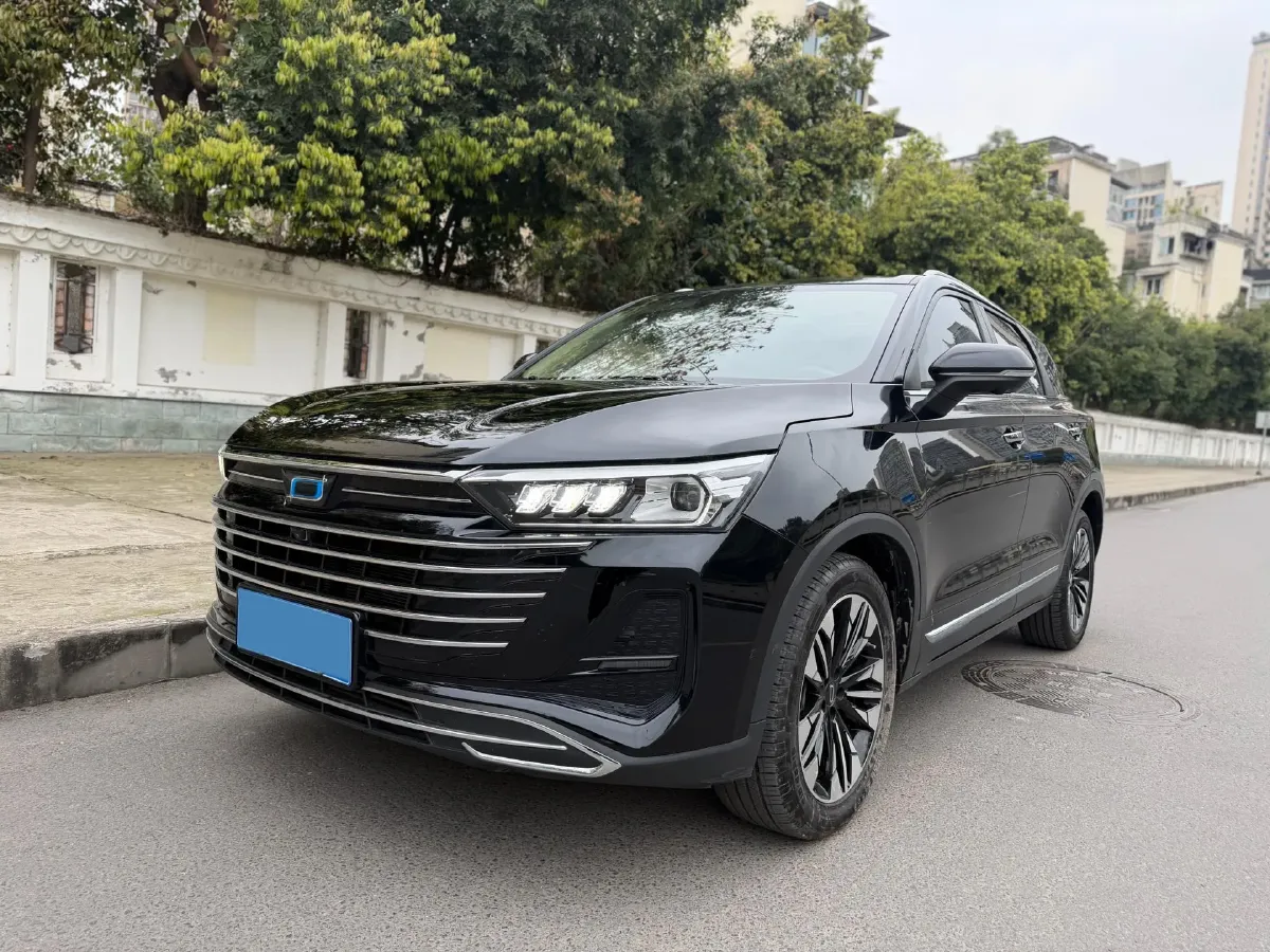 2023 Bestune T77 1.5T 169HP L4 7DCT,autocango,china used car exporter,china ev exporter,chinese used car exporter,chinese used ev exporter