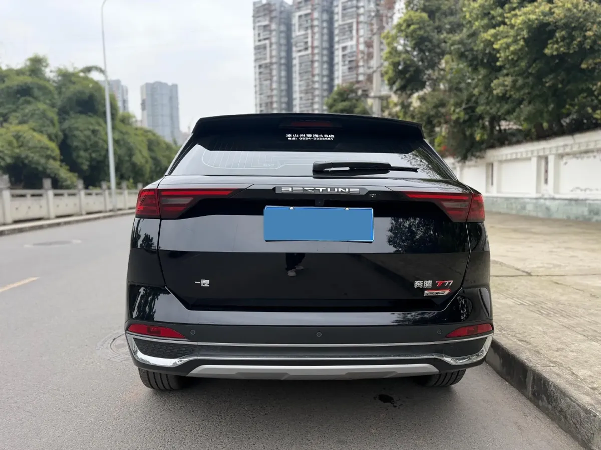 2023 Bestune T77 1.5T 169HP L4 7DCT,autocango,china used car exporter,china ev exporter,chinese used car exporter,chinese used ev exporter