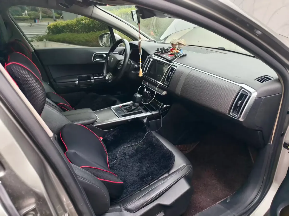 2017 Citroen C6 1.8T 204HP L4 6AT,autocango,china used car exporter,china ev exporter,chinese used car exporter,chinese used ev exporter