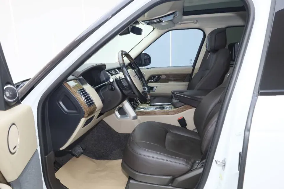 2019 Land Rover Range Rover 3.0T 381HP V6 8AT,autocango,china used car exporter,china ev exporter,chinese used car exporter,chinese used ev exporter