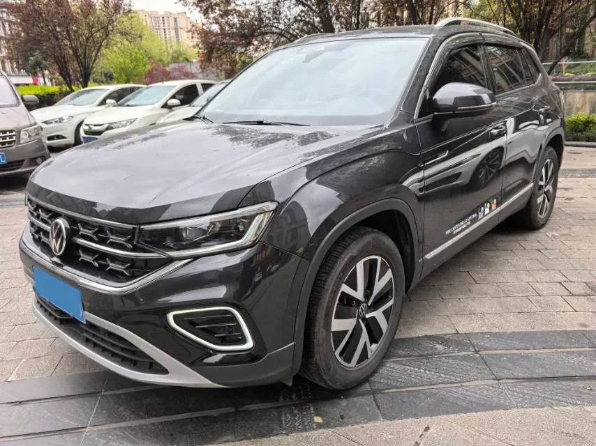 2024 Volkswagen Tayron 2.0T 186HP L4 7DCT,autocango,china used car exporter,china ev exporter,chinese used car exporter,chinese used ev exporter