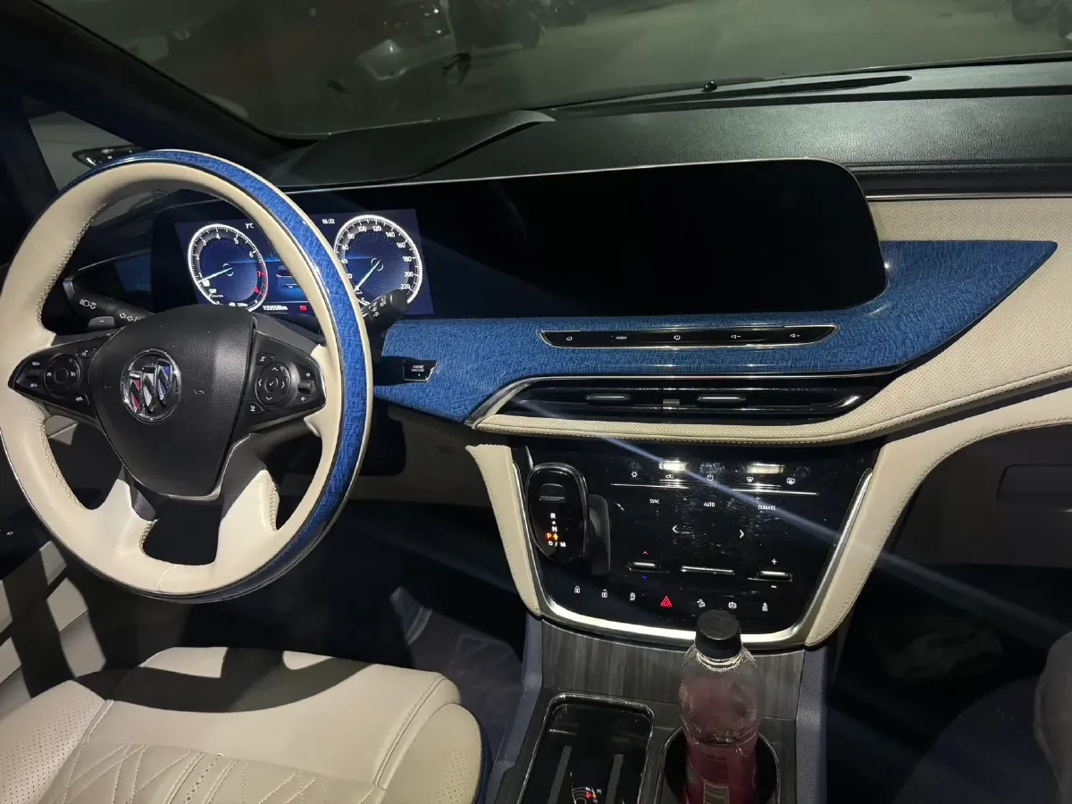 2022 Buick GL8 2.0T 237HP L4 9AT,autocango,china used car exporter,china ev exporter,chinese used car exporter,chinese used ev exporter