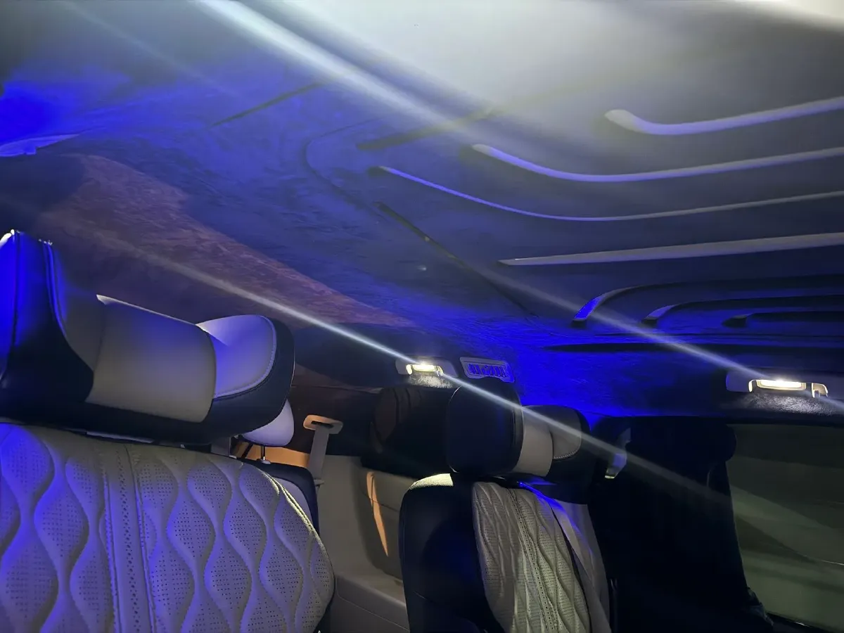 2022 Buick GL8 2.0T 237HP L4 9AT,autocango,china used car exporter,china ev exporter,chinese used car exporter,chinese used ev exporter