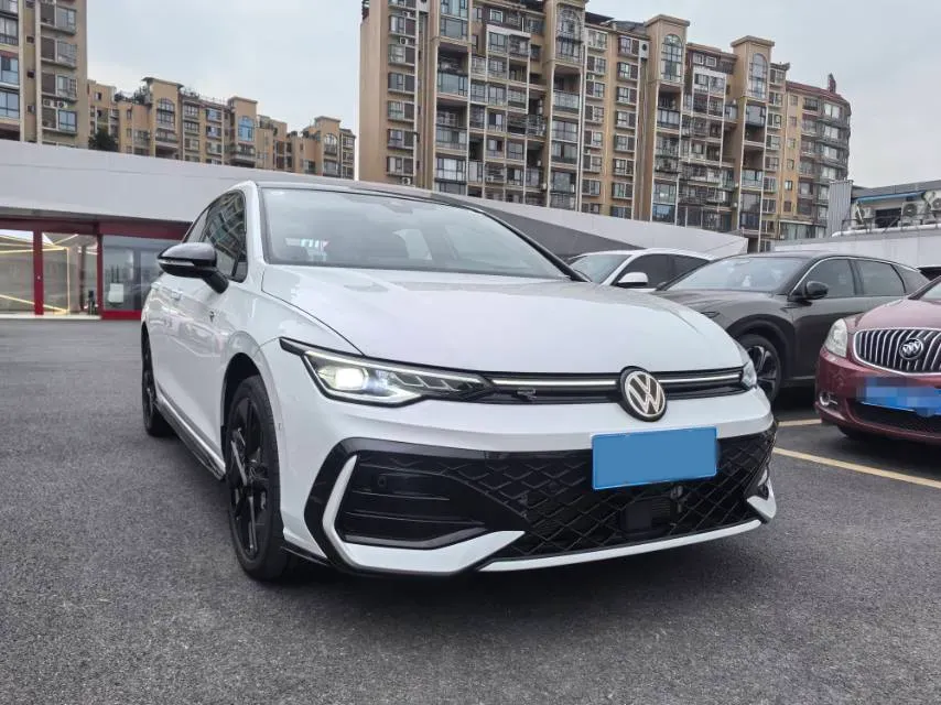 2025 Volkswagen Golf 1.5T 160HP L4 7DCT,autocango,china used car exporter,china ev exporter,chinese used car exporter,chinese used ev exporter