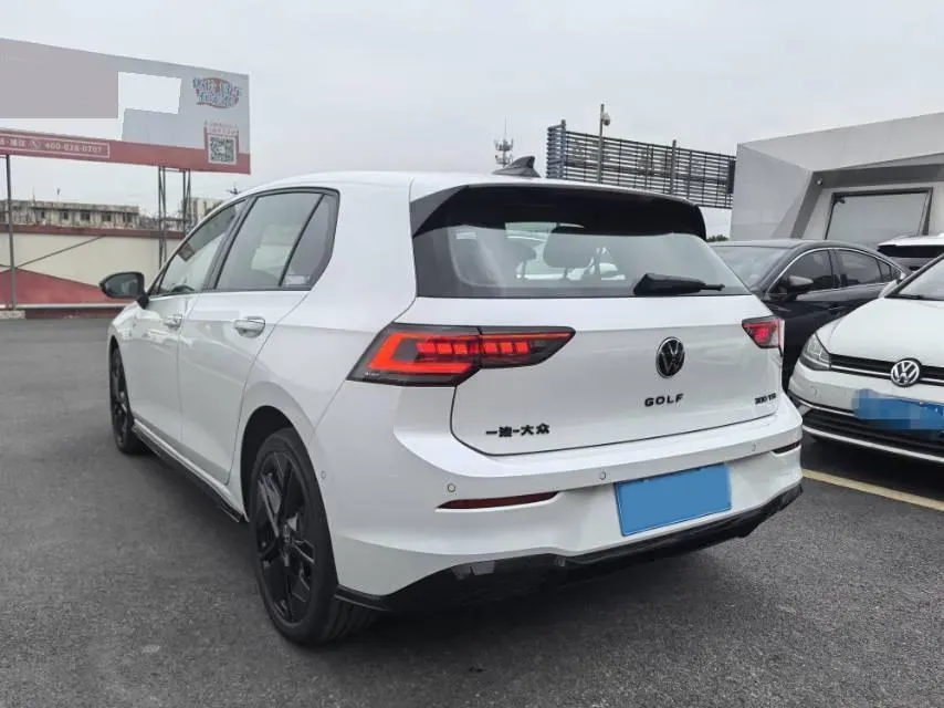 2025 Volkswagen Golf 1.5T 160HP L4 7DCT,autocango,china used car exporter,china ev exporter,chinese used car exporter,chinese used ev exporter