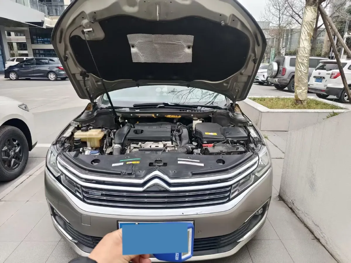 2018 Citroen C6 1.8T 204HP L4 6AT,autocango,china used car exporter,china ev exporter,chinese used car exporter,chinese used ev exporter