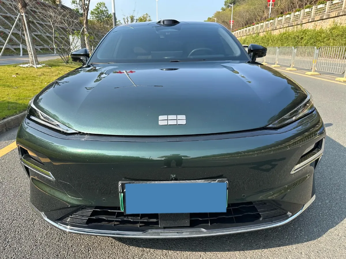 2025 Geely Galaxy Starshine 8 1.5T 163HP L4 3DHT PHEV 27.69KWH,autocango,china used car exporter,china ev exporter,chinese used car exporter,chinese used ev exporter