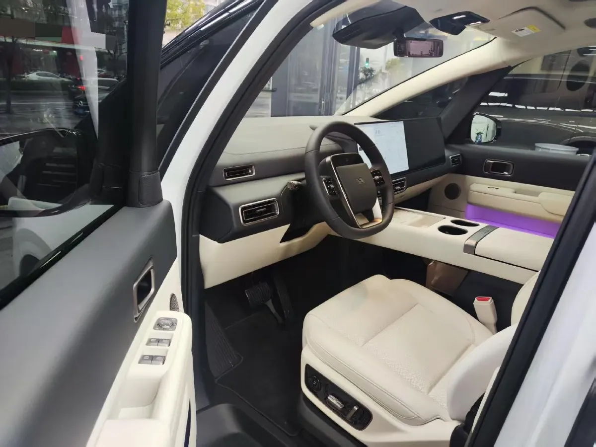 2024 Li MEGA BEV 102.7KWH,autocango,china used car exporter,china ev exporter,chinese used car exporter,chinese used ev exporter