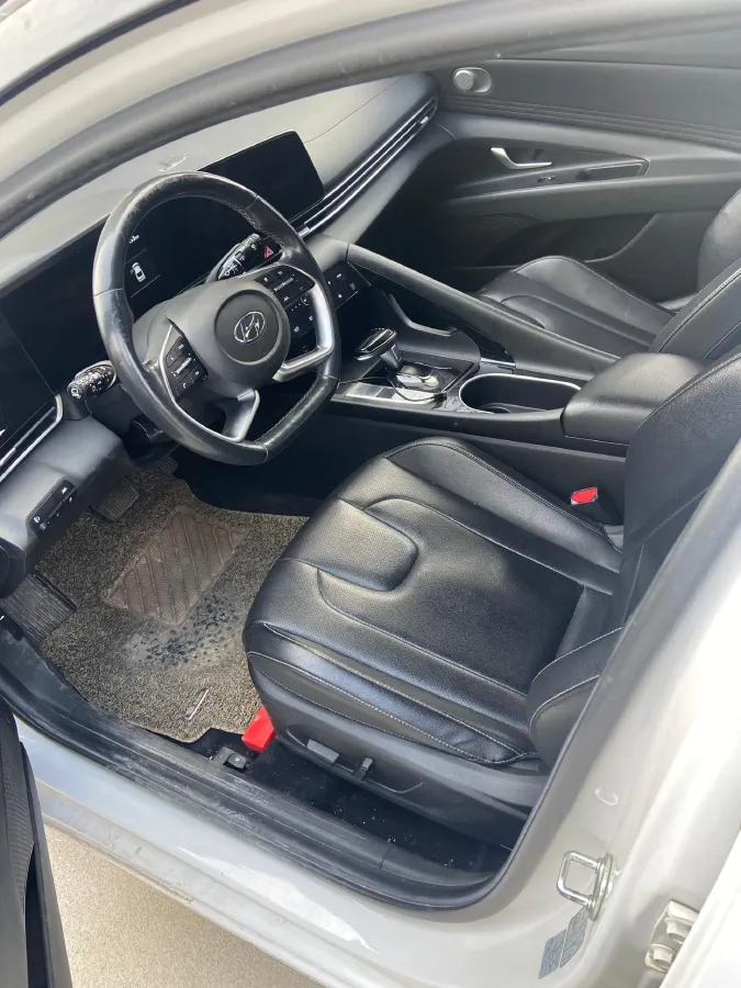 2021 Hyundai Elantra 1.5L 115HP L4 CVT,autocango,china used car exporter,china ev exporter,chinese used car exporter,chinese used ev exporter