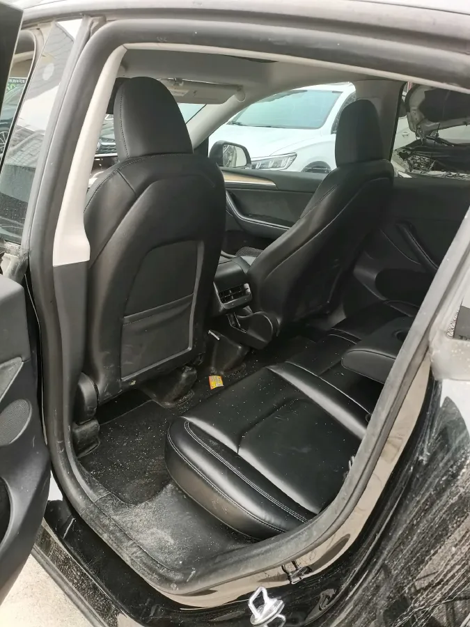 2022 Tesla Model Y BEV 60KWH,autocango,china used car exporter,china ev exporter,chinese used car exporter,chinese used ev exporter