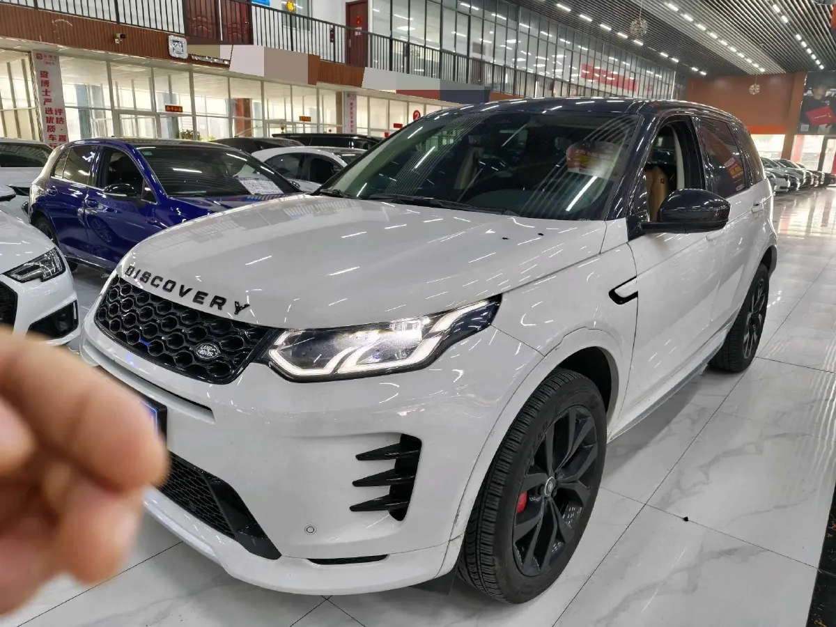 2025 Land Rover Discovery Sport 2.0T 249HP L4 9AT,autocango,china used car exporter,china ev exporter,chinese used car exporter,chinese used ev exporter