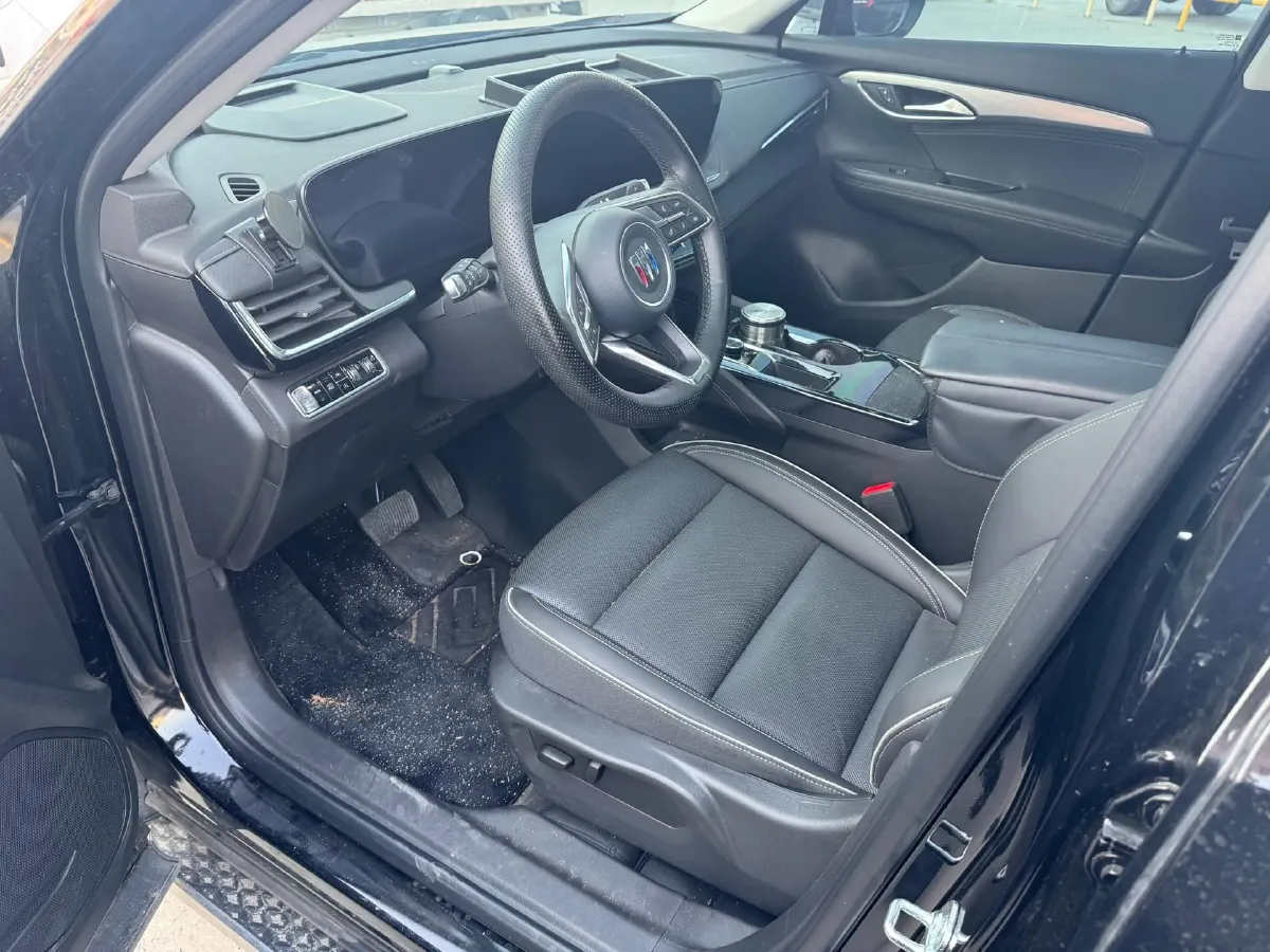 2025 Buick EnvisionPlus 2.0T 237HP L4 9AT,autocango,china used car exporter,china ev exporter,chinese used car exporter,chinese used ev exporter