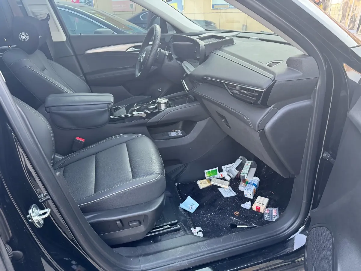 2025 Buick EnvisionPlus 2.0T 237HP L4 9AT,autocango,china used car exporter,china ev exporter,chinese used car exporter,chinese used ev exporter