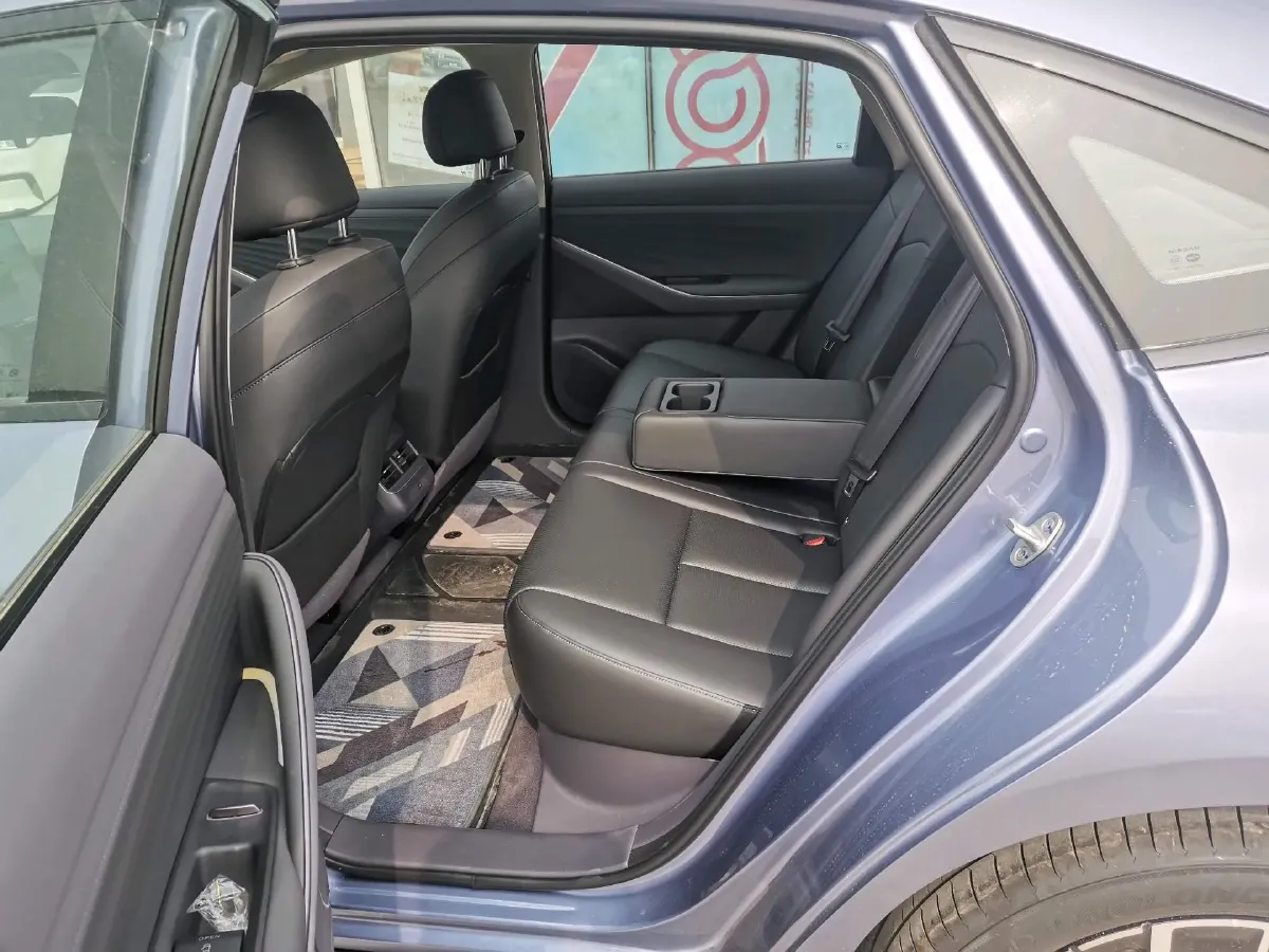 2026 Nissan N7 1.5L 102HP L4 1DHT PHEV,autocango,china used car exporter,china ev exporter,chinese used car exporter,chinese used ev exporter