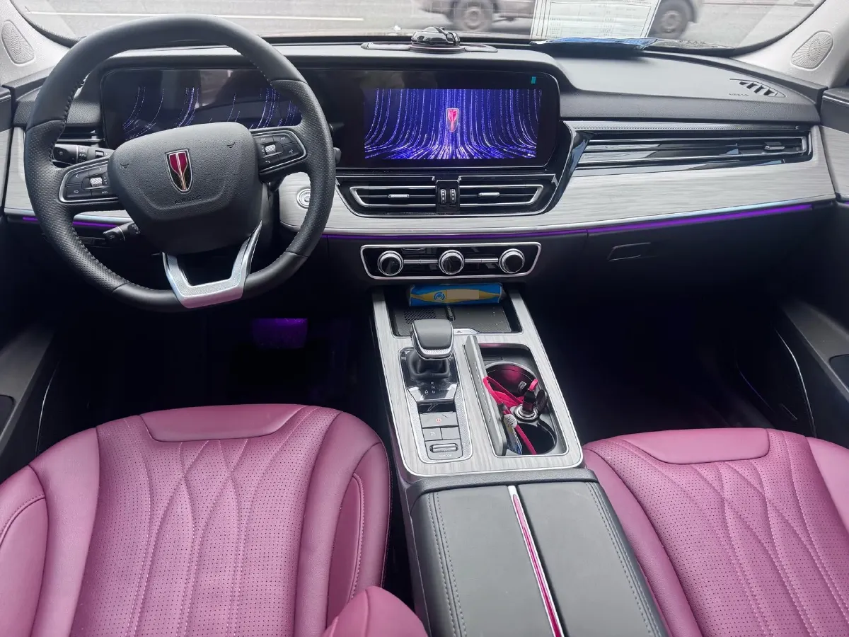 2025 HongQi HS5 2.0T 252HP L4 8AT,autocango,china used car exporter,china ev exporter,chinese used car exporter,chinese used ev exporter