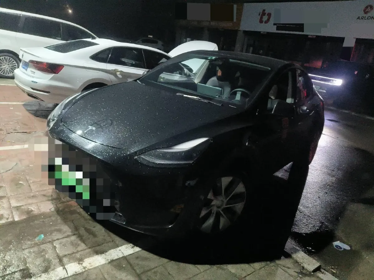 2022 Tesla Model Y BEV 60KWH,autocango,china used car exporter,china ev exporter,chinese used car exporter,chinese used ev exporter