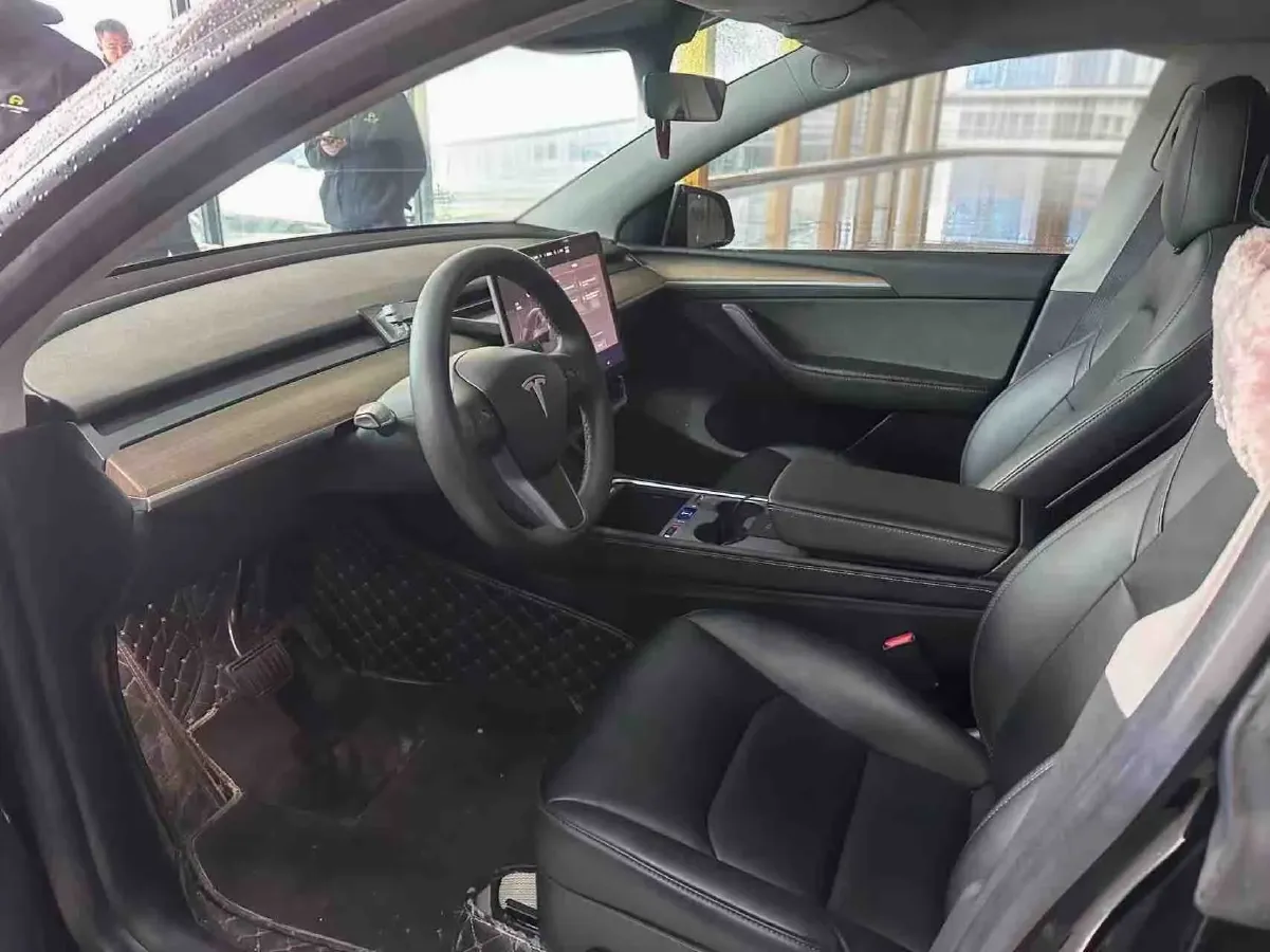 2022 Tesla Model Y BEV 60KWH,autocango,china used car exporter,china ev exporter,chinese used car exporter,chinese used ev exporter