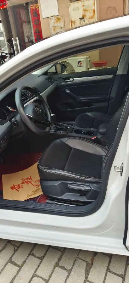 2017 Volkswagen Lamando 1.4T 131HP L4 7DCT,autocango,china used car exporter,china ev exporter,chinese used car exporter,chinese used ev exporter