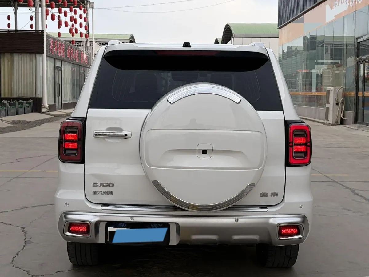 2022 Beijing BJ60 2.0T 267HP L4 8AT,autocango,china used car exporter,china ev exporter,chinese used car exporter,chinese used ev exporter