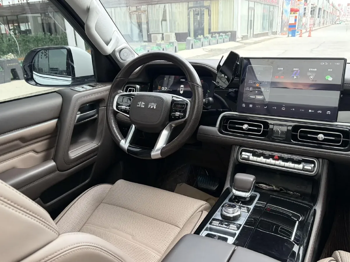 2022 Beijing BJ60 2.0T 267HP L4 8AT,autocango,china used car exporter,china ev exporter,chinese used car exporter,chinese used ev exporter