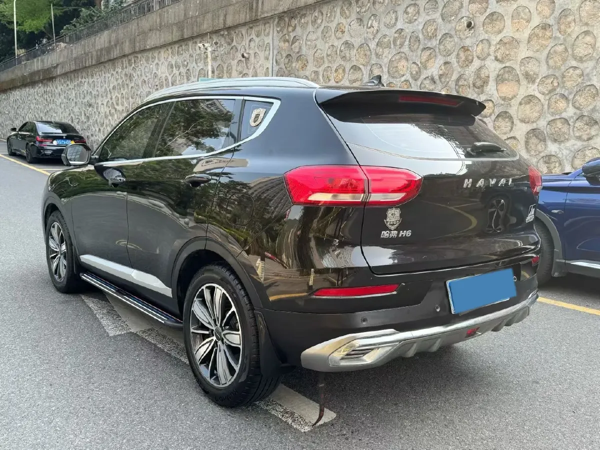 2021 Haval H6 1.5T 150HP L4 7DCT,autocango,china used car exporter,china ev exporter,chinese used car exporter,chinese used ev exporter