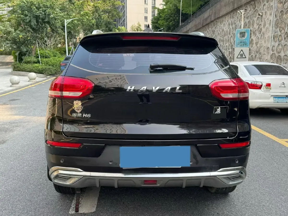 2021 Haval H6 1.5T 150HP L4 7DCT,autocango,china used car exporter,china ev exporter,chinese used car exporter,chinese used ev exporter