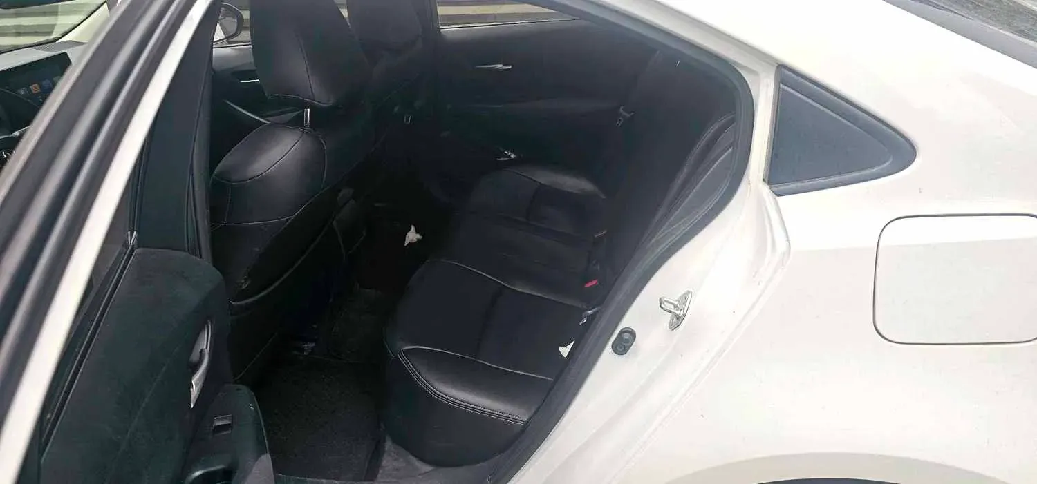 2023 Toyota Corolla 1.2T 116HP L4 CVT,autocango,china used car exporter,china ev exporter,chinese used car exporter,chinese used ev exporter