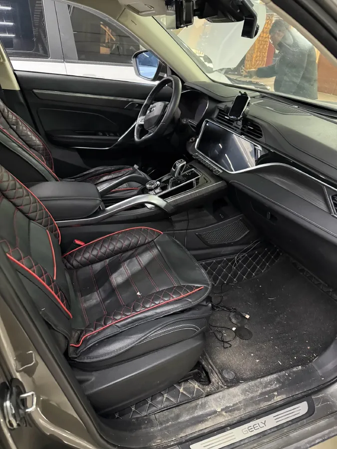 2020 Geely Azkarra 1.8T 184HP L4 7DCT,autocango,china used car exporter,china ev exporter,chinese used car exporter,chinese used ev exporter