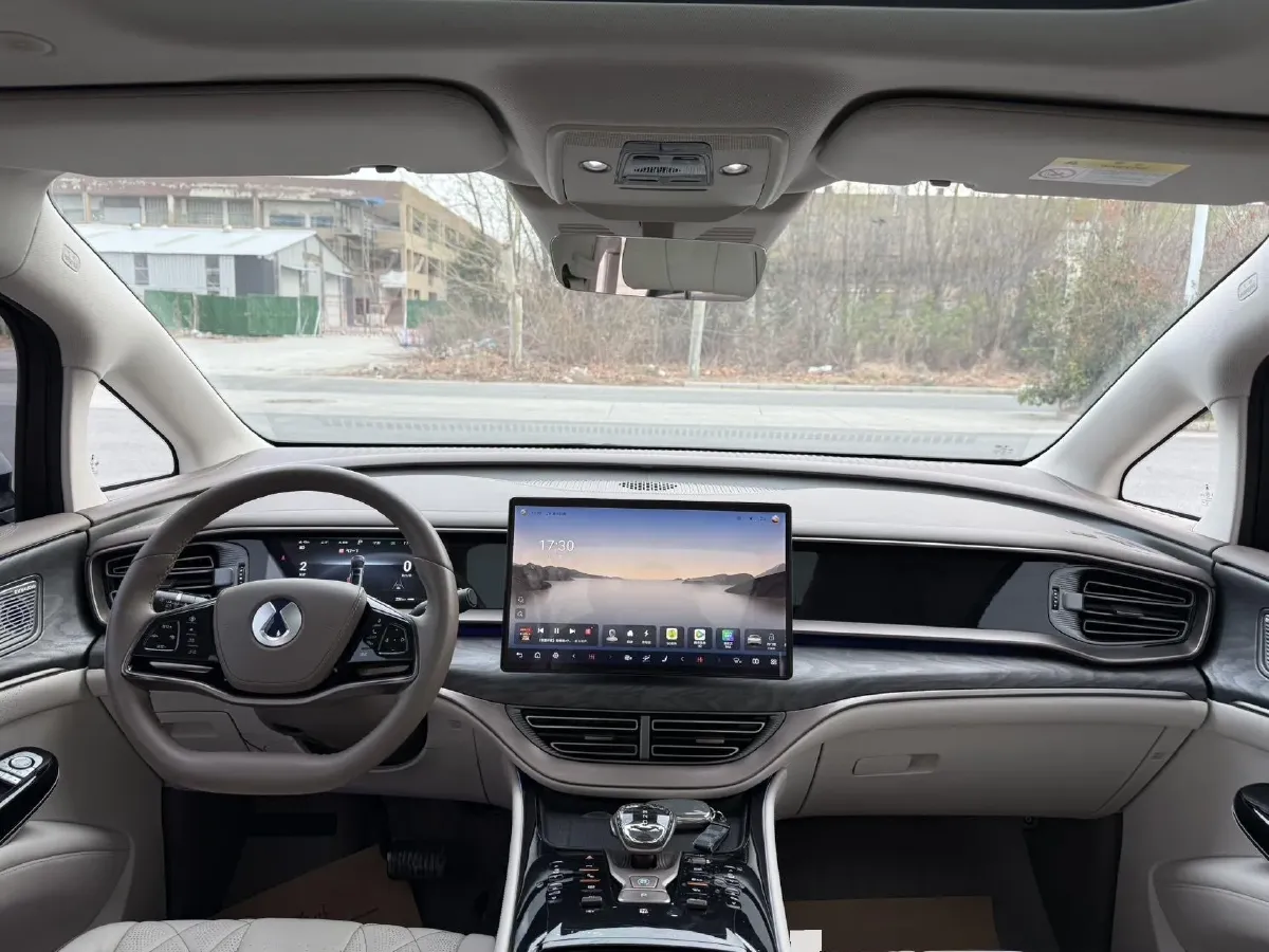 2022 HongQi HS7 3.0T 337HP V6 8AT,autocango,china used car exporter,china ev exporter,chinese used car exporter,chinese used ev exporter