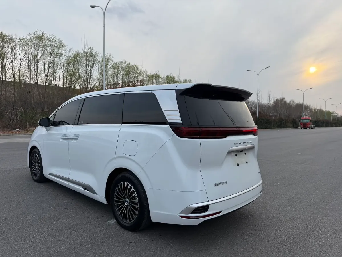 2022 HongQi HS7 3.0T 337HP V6 8AT,autocango,china used car exporter,china ev exporter,chinese used car exporter,chinese used ev exporter
