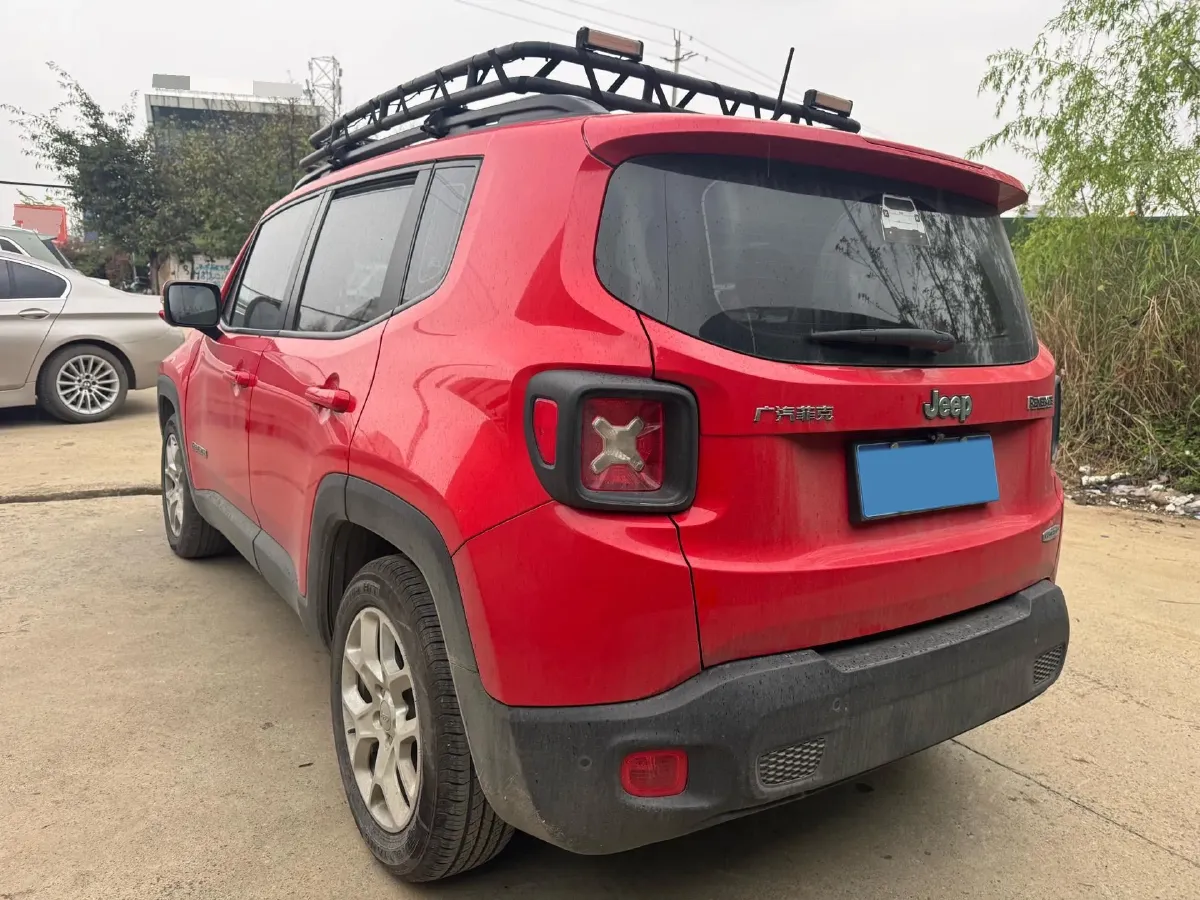2018 Jeep Renegade 1.4T 150HP L4 7DCT,autocango,china used car exporter,china ev exporter,chinese used car exporter,chinese used ev exporter