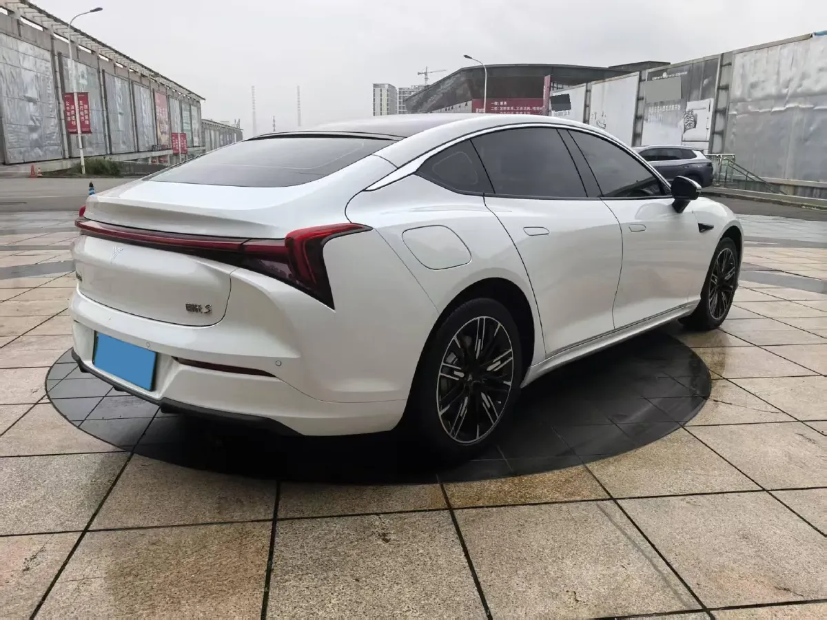 2024 Neta S 1.5L 116HP L4 REEV 31.7KWH,autocango,china used car exporter,china ev exporter,chinese used car exporter,chinese used ev exporter