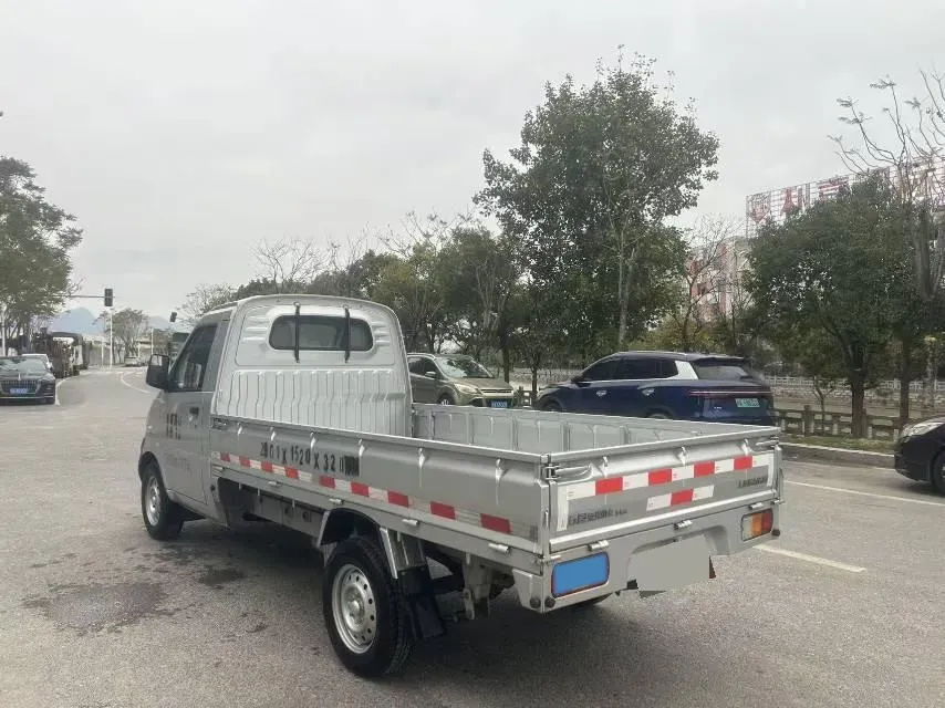 2023 WuLing RongGuang Mini Truck 1.5L 102HP L4 5MT,autocango,china used car exporter,china ev exporter,chinese used car exporter,chinese used ev exporter
