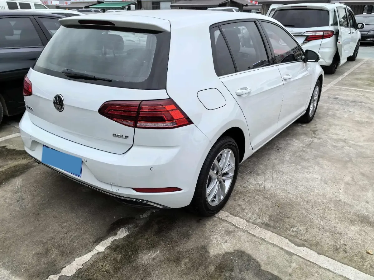 2018 Volkswagen Golf 1.6L 110HP L4 6AT,autocango,china used car exporter,china ev exporter,chinese used car exporter,chinese used ev exporter