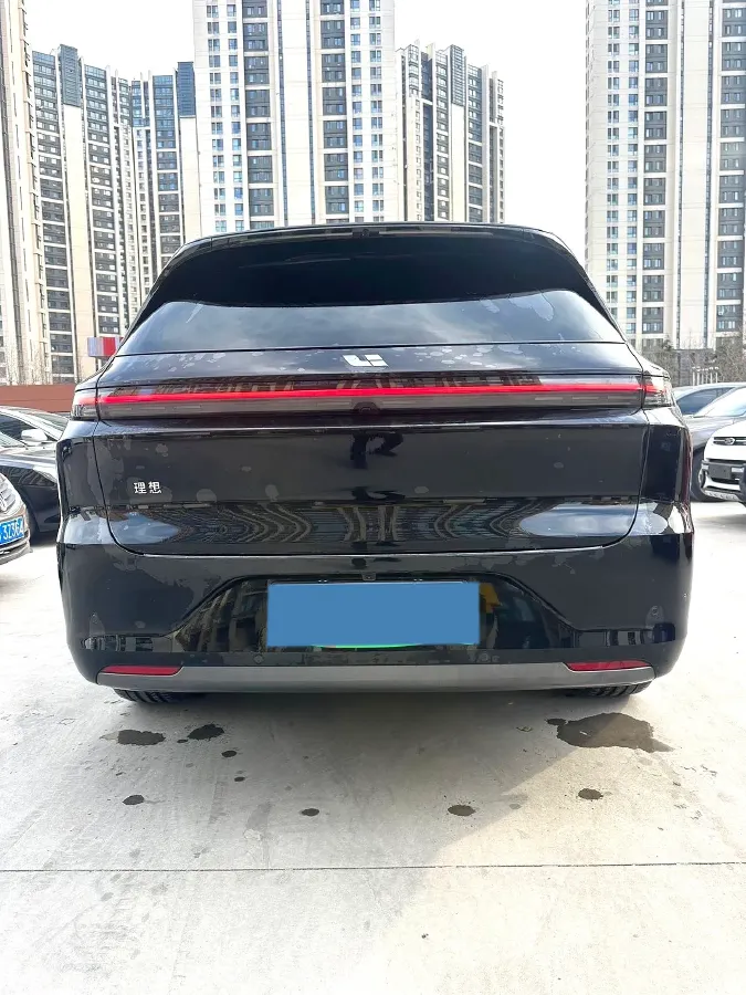 2024 Li L6 Range Extended 154HP L4 REEV 36.8KWH,autocango,china used car exporter,china ev exporter,chinese used car exporter,chinese used ev exporter
