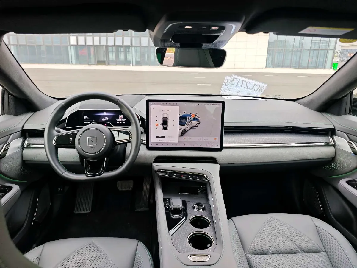 2023 Zeekr 001 BEV 100KWH,autocango,china used car exporter,china ev exporter,chinese used car exporter,chinese used ev exporter