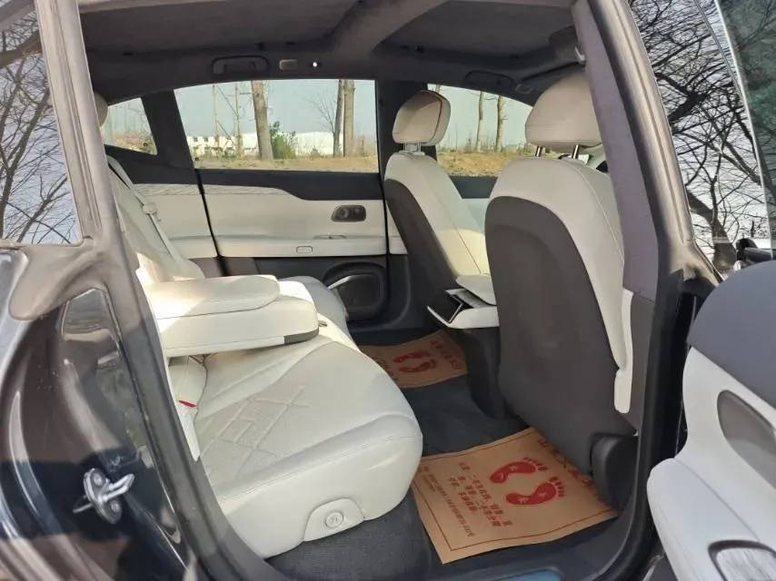 2021 Volkswagen ID.6 Crozz BEV 84.8KWH,autocango,china used car exporter,china ev exporter,chinese used car exporter,chinese used ev exporter