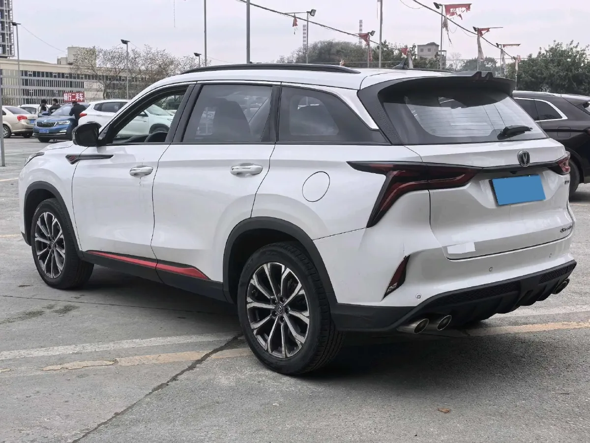 2020 ChangAn CS75 Plus 2.0T 233HP L4 8AT,autocango,china used car exporter,china ev exporter,chinese used car exporter,chinese used ev exporter