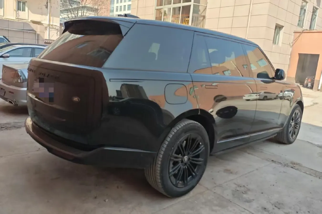 2025 Land Rover Range Rover 3.0T 400HP L6 8AT,autocango,china used car exporter,china ev exporter,chinese used car exporter,chinese used ev exporter