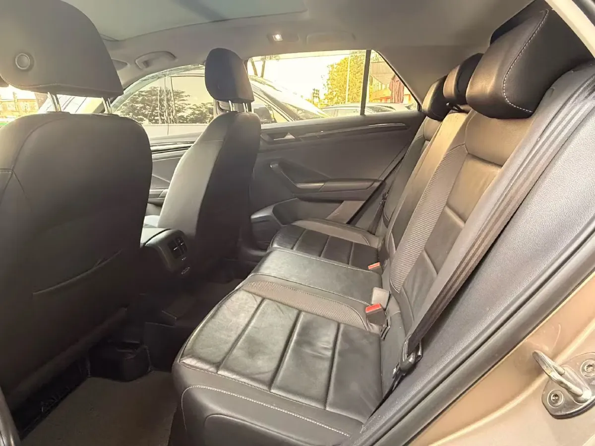 2018 Borgward BX7 2.0T 224HP L4 6AT,autocango,china used car exporter,china ev exporter,chinese used car exporter,chinese used ev exporter