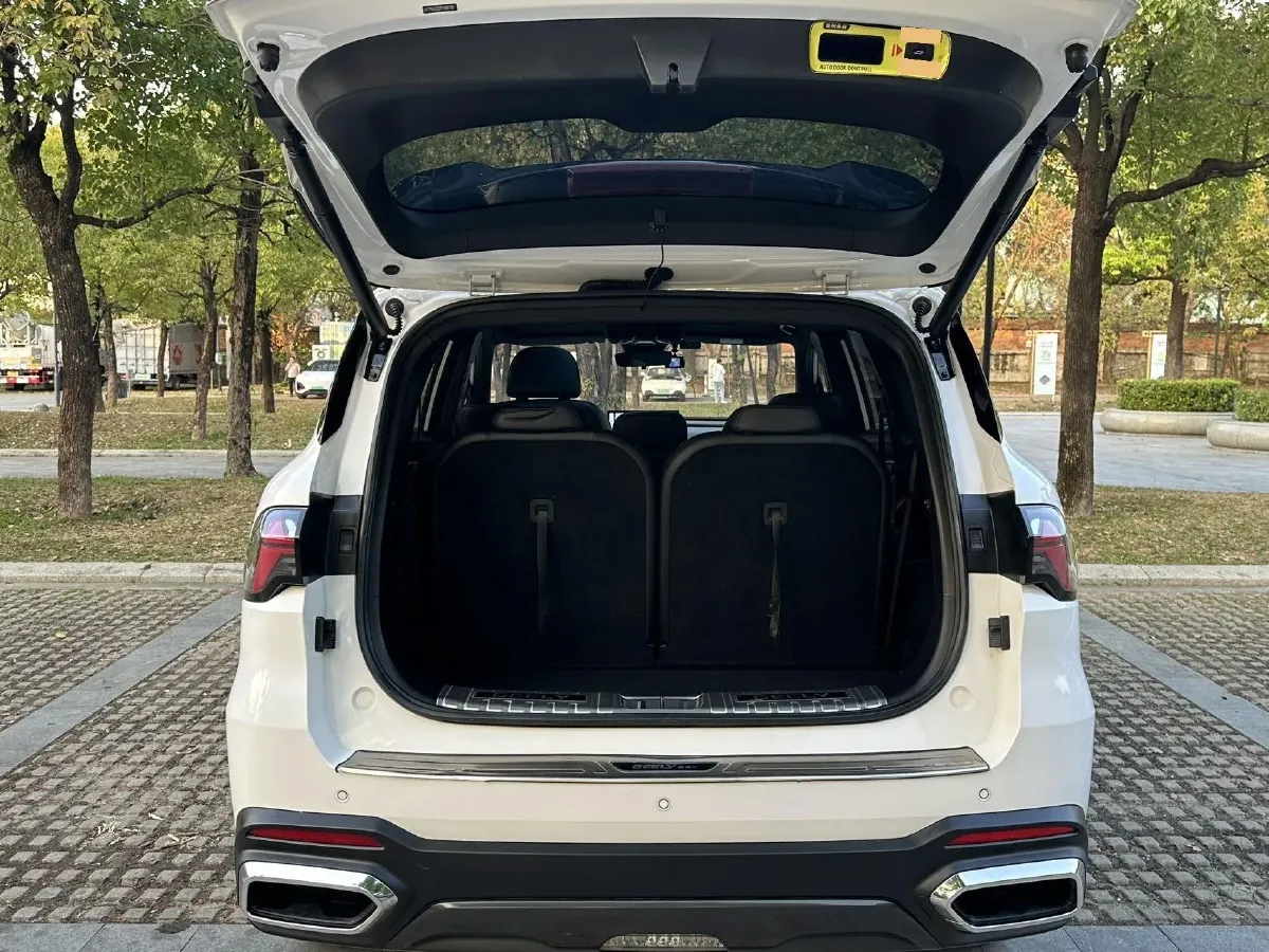 2023 Geely Okavango L 2.0T 218HP L4 7DCT,autocango,china used car exporter,china ev exporter,chinese used car exporter,chinese used ev exporter