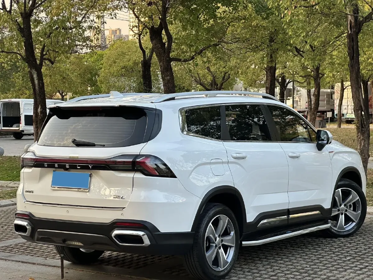 2023 Geely Okavango L 2.0T 218HP L4 7DCT,autocango,china used car exporter,china ev exporter,chinese used car exporter,chinese used ev exporter