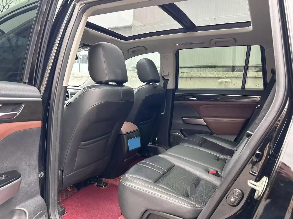 2017 GAC Trumpchi GS8 2.0T 201HP L4 6AT,autocango,china used car exporter,china ev exporter,chinese used car exporter,chinese used ev exporter