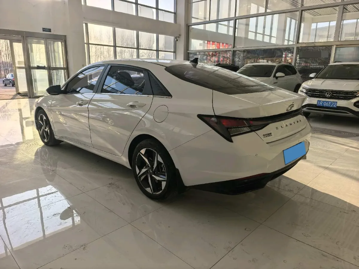 2022 Hyundai Elantra 1.5L 115HP L4 CVT,autocango,china used car exporter,china ev exporter,chinese used car exporter,chinese used ev exporter