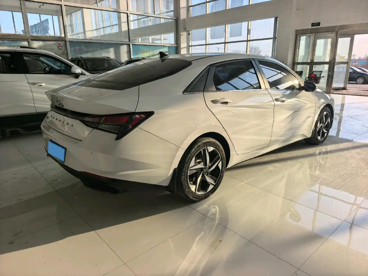 2022 Hyundai Elantra 1.5L 115HP L4 CVT,autocango,china used car exporter,china ev exporter,chinese used car exporter,chinese used ev exporter