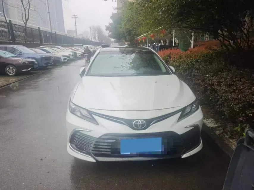 2021 Toyota Camry 2.5L 209HP L4 8AT,autocango,china used car exporter,china ev exporter,chinese used car exporter,chinese used ev exporter